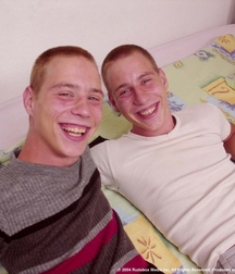 twins hobo 5afcc2a262d8b.jpg