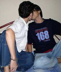 Tyron and Dave 5afcc34f289ba.jpg