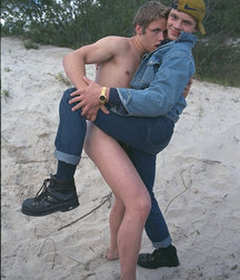 Cody and Billy 5b03e582788d4.jpg