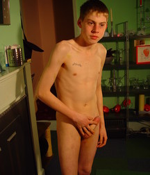 Cute blonde 5b0cb16a2a16d.jpg
