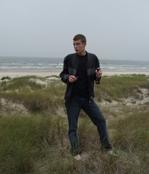 Denis 5b0cb3ab2156a.jpg