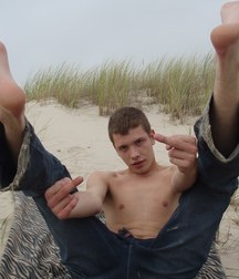 Denis 5b0cb3f5ef8ad.jpg
