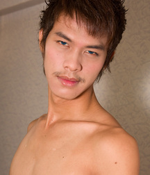 Eric 5b10a6c82ce8f.jpg