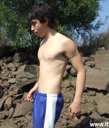 Federico 5b10a7c067d17.jpg