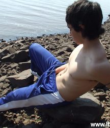 Federico 5b10a7c87afa4.jpg