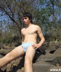 Federico 5b10a7d95c1a2.jpg