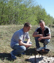 King and Max 5b1b443502662.jpg