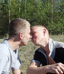 King and Max 5b1b4449d70b7.jpg