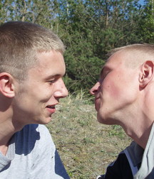 King and Max 5b1b4451da7b6.jpg