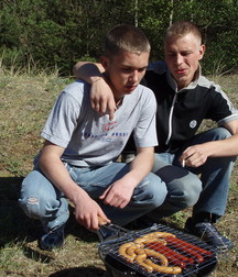 King and Max 5b1b446c160a5.jpg