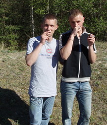King and Max 5b1b44935c066.jpg