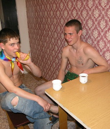 Mike and friend 5b30405d1816a.jpg