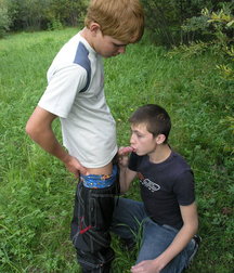 Mike and friend 5b358ec286f11.jpg