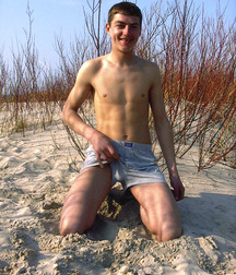 Mike 5b358f48de372.jpg