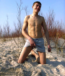 Mike 5b358f4bd9dea.jpg