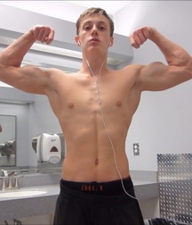 Rippin Nick 5b359114c7bac.jpg