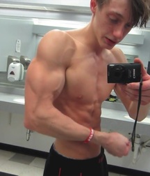 Rippin Nick 5b3591419a7b9.jpg