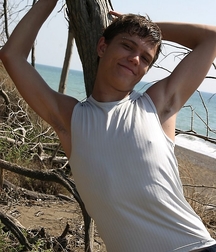 Raul 5b39f3afd115a.jpg