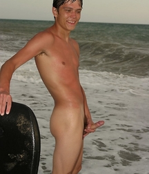 Raul 5b39f4756408f.jpg