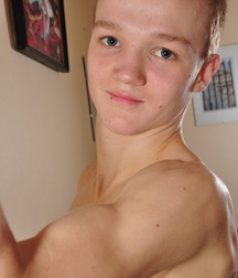 Trevor 5b3c49f1a6c0b.jpg