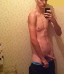 Random Boys 5b3cf44d90cc7.jpg