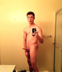 Random Boys 5b3cf46136ad2.jpg