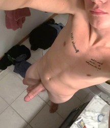 Random Boys 5b3cf469512a6.jpg