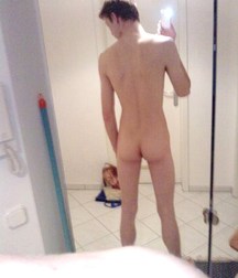 Random Boys 5b3cf48c8af09.jpg