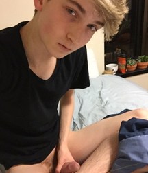 Random Boys 5b3cf495db52b.jpg