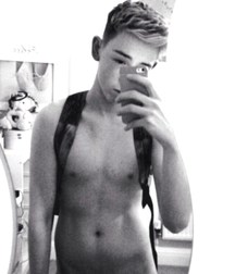 Random Boys 5b3cf4b327897.jpg