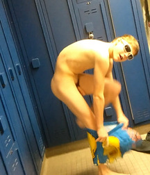 Random Boys 5b3cf4beb9c3f.jpg