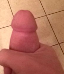 Random Boys 5b3cf4ca0c95a.jpg