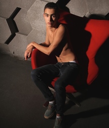 Bryan 5b3de4fd41559.jpg