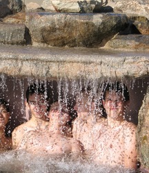 friends 5b416f4a218c9.jpg
