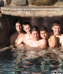 friends 5b416f52a2c39.jpg