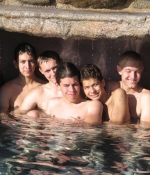 friends 5b416f56adfd2.jpg