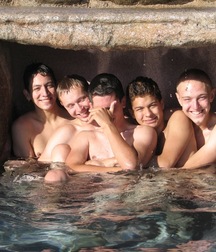 friends 5b416f59ce2a8.jpg