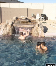 friends 5b416f6888bfa.jpg