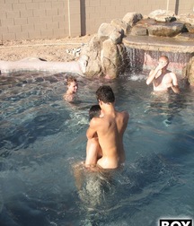 friends 5b416f6a8bd0d.jpg