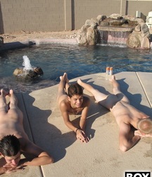 friends 5b416f8cd97b7.jpg