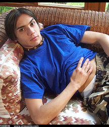 Latinboy 5b4970a6ce40f.jpg