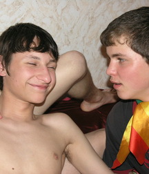 Mike and Friends 5b4e9a4c5d5d4.jpg
