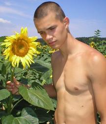 Ondrej 5b51426392495.jpg