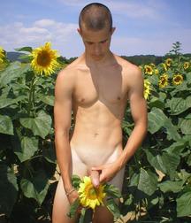 Ondrej 5b51429a2f434.jpg