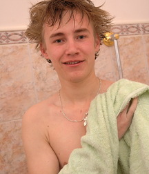 Andrej 5b53efd90858b.jpg