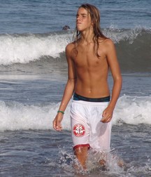 Beachboy 5b53f62799b0f.jpg