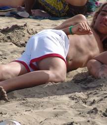 Beachboy 5b53f64033160.jpg