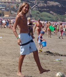 Beachboy 5b53f6a8595d8.jpg