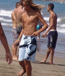 Beachboy 5b53f6ad60ae6.jpg