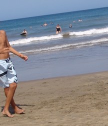 Beachboy 5b53f6b3a83e0.jpg